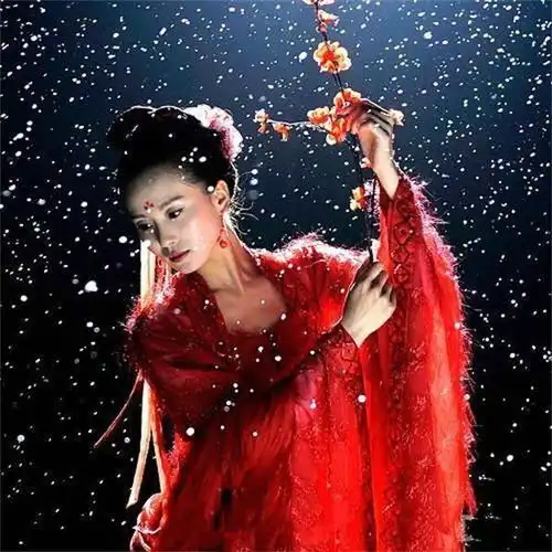 古装剧女星穿红衣谁最美赵丽颖妖媚,唐嫣霸气,刘诗诗翩若惊鸿