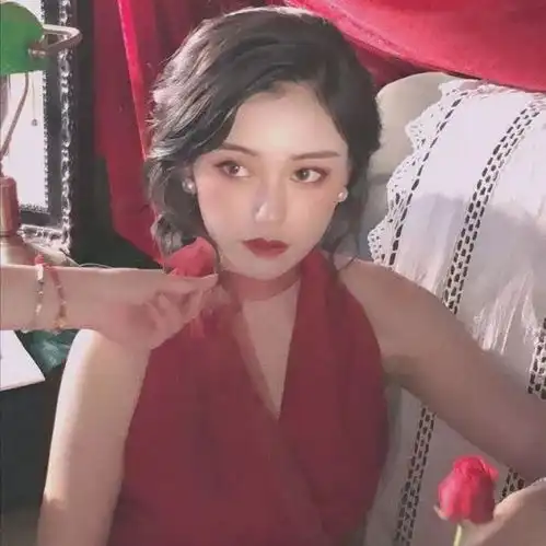 头像繁花似锦,三生有幸