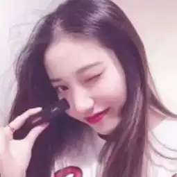 女生头像好看的气质女生头像