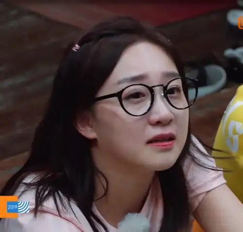 向往的生活迎来最美女嘉宾,看清她的长相和穿着,网友沸腾了