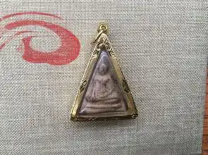 泰国佛牌南帕亚女王佛,200年老牌,制作师傅已经不可考察