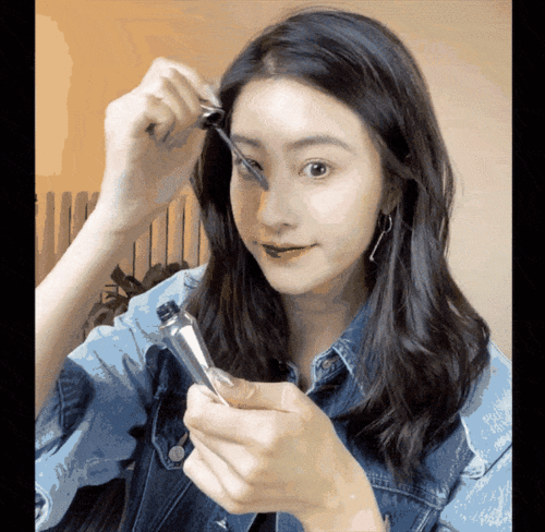 女明星为啥总是说翻脸就翻脸纯欲风90年代港风富家千金风