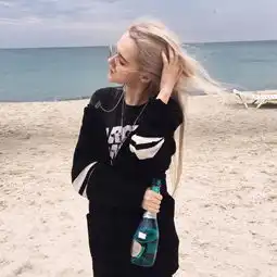 欧美头像丨我的恋恋不舍却比不过你眼中那个她的微微一笑
