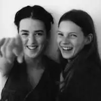 秋秋魔法师动漫女生