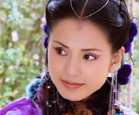 李若彤当空姐因漂亮引火上身,与富商相恋十年被分手,至今未婚