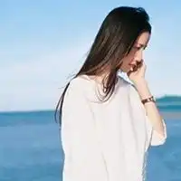 孤独听海风