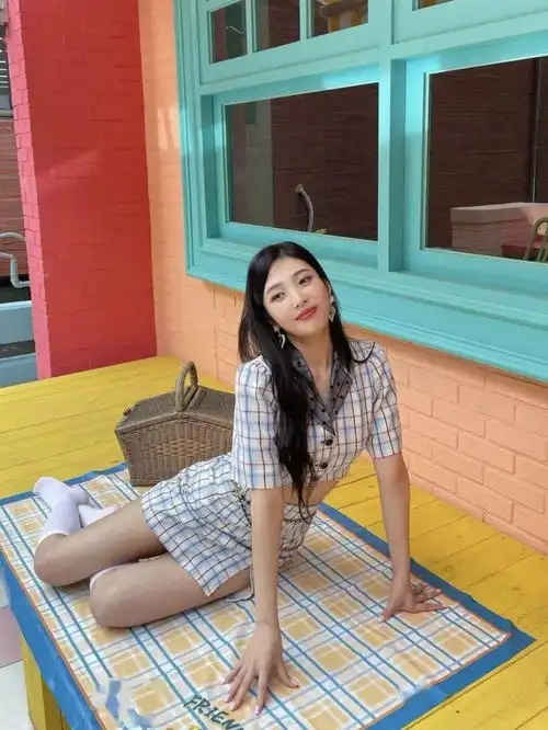 joy恋情曝光超火纯欲风是助攻