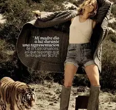 真人上演美女与野兽展现惊悚诱惑