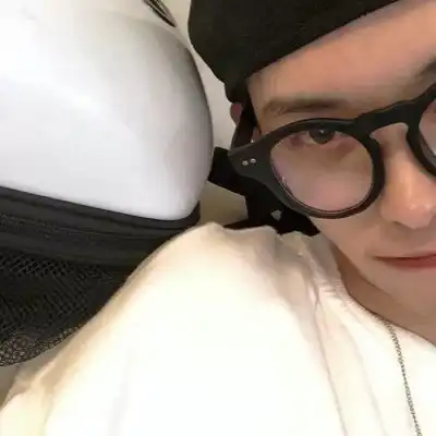 林思韵近脸男头我想告诉你因为你我想变成一个更好的人
