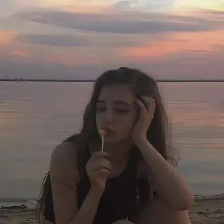 我以为我百毒不侵,却唯独对你上了瘾
