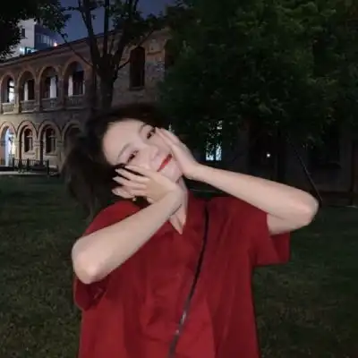 个性女生头像高冷霸气,女人要活的潇潇洒洒