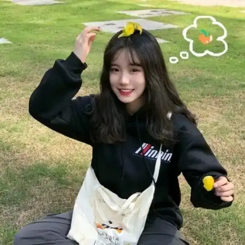 不像网图的女生真人头像