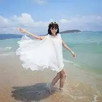 蓝天图片唯美女生头像海
