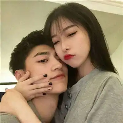 真正在乎你的男生,才会有这3种行为,若没中一脚踹飞他
