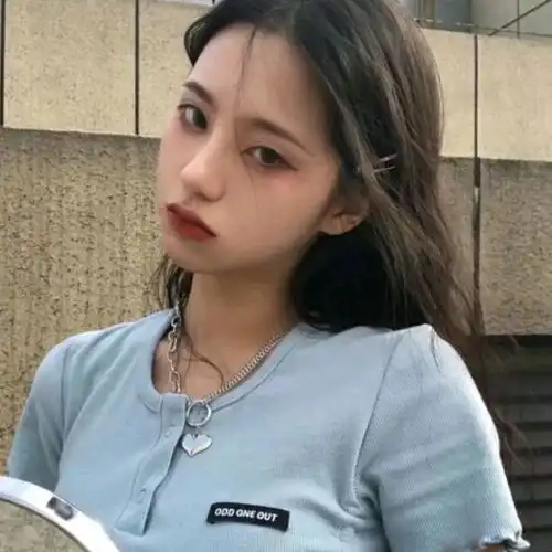 女生夜聊对你说这3句话,显然是在玩你,赶快放弃吧