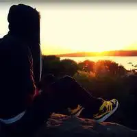 伤感头像男生背影夕阳