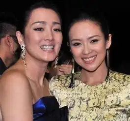 在家喂猪的13岁女孩,因为张艺谋看中一夜成名,今变洋妞