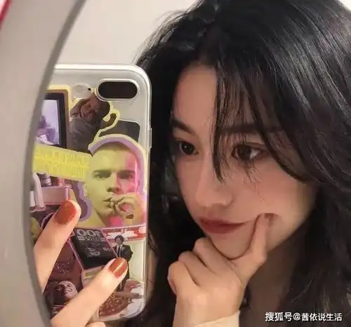 九月初,月老传情,鸿雁牵线,良缘佳人抱得归,一生一世一双人