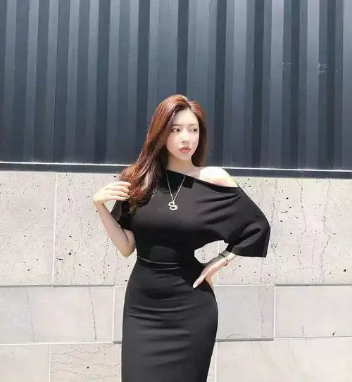 身材满分......