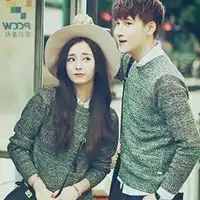 原宿情侣头像一左一右情侣头像一对两张