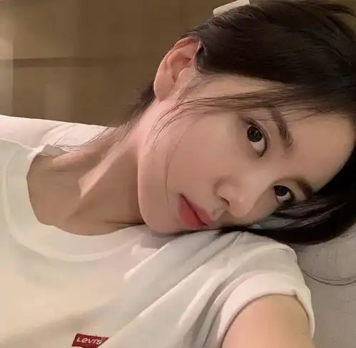 年轻时候爱上什么都不为过头像