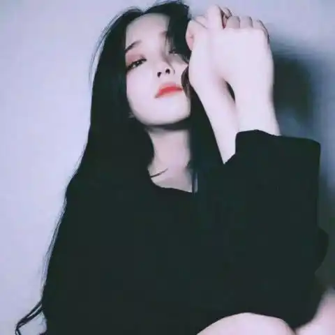 最近火了忘不了头像瞧,是我没出息,收了心还忘不了过往