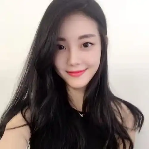 女网红粉丝破百万后离婚,10岁儿子喝药自杀,丈夫她说自己未婚