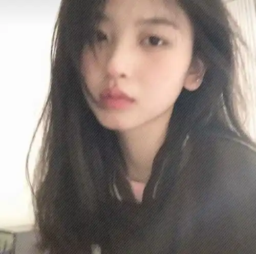 精选优质温柔小众好看女生头像10
