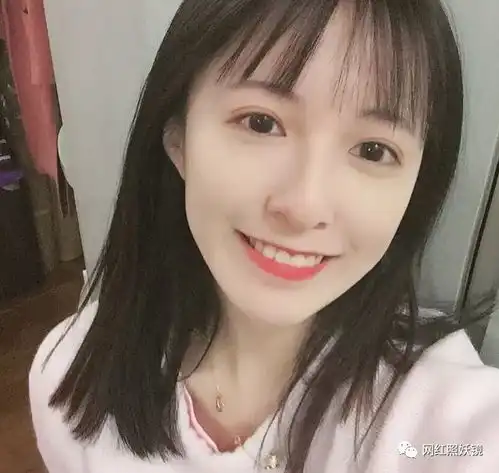 网红婚礼有多壕价值十几万的褂皇礼服,600w大钻戒