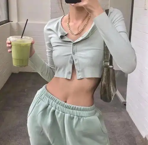 女生头像丨撩你还不如打游戏