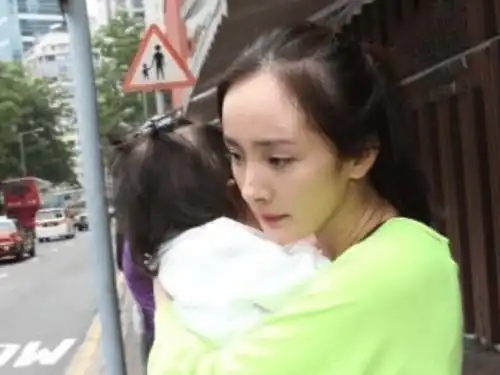 明星宝宝真名大曝光,汪涵儿子古风,而杨幂女儿最接地气