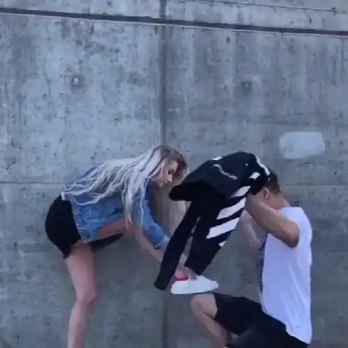 美女做头像的图片小伙