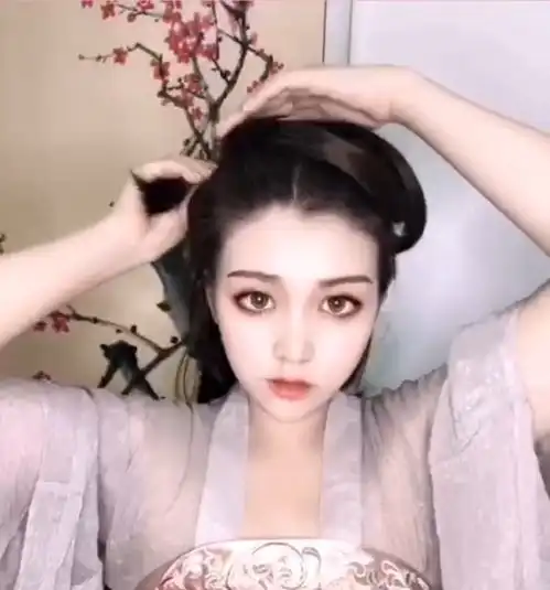 零基础学盘发超美的汉服盘发,清新小仙女