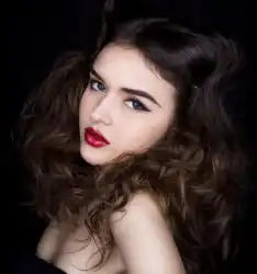 李言成小才合作过的摄影师模特化妆造型师图片后期moko美空