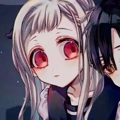 动漫情侣头像想变成黑色你一闭眼就能看见我