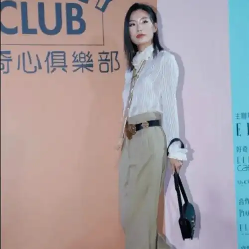 消费高以翔好感被败光,bella首次正面反怼,粉丝却并不买账