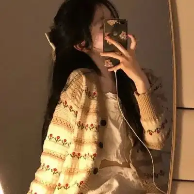 女生头像你要控制自己的情绪温柔说话