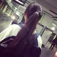 微信学生女生穿校服头像微信头像图片大全