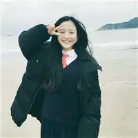 可爱剪刀手女生头像,女生盘腿坐的,站着的