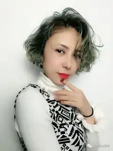 你有没有发现剪短发的女生越来越多了呢