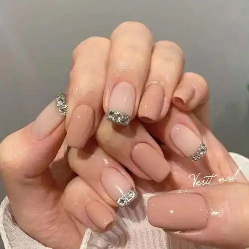 头像女纯欲风ins美甲