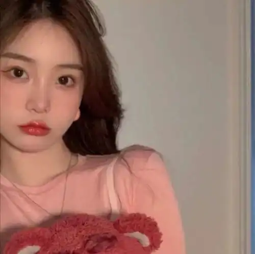 可爱的女生头像套图表白并不是什么好事,会显得手黑