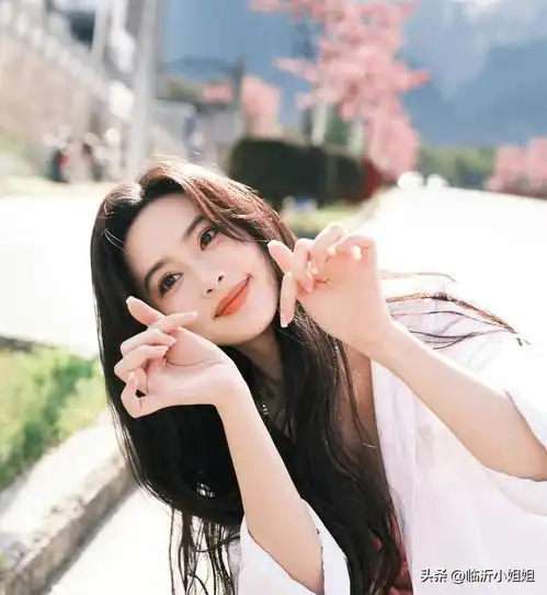 孟子义,清纯美女颜值的天花板,俊秀靓丽的身姿,太美啦