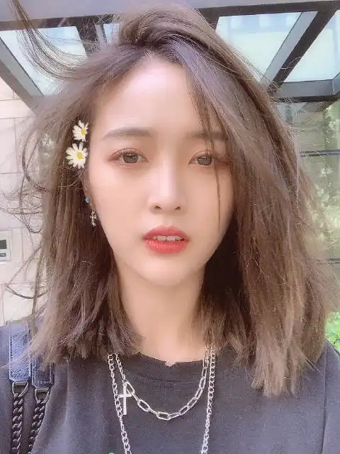 火箭少女101超话风好大,你好南,中秋快乐啦选选
