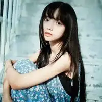 空间意境女生qq头像