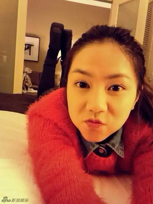 组图美少女爱自拍邓紫棋海量生活美照曝光