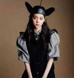 同款帽子不同风格娜娜少女感,张子枫古灵精怪,关晓彤像小飞象