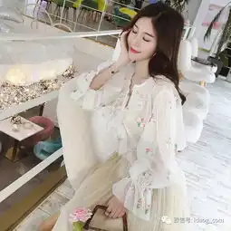 小清新文艺雪纺衬衫,让你生机变身小仙女