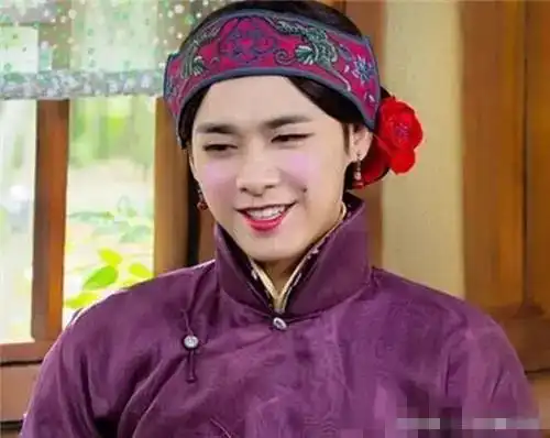 超可爱女生头像真人嘟嘴