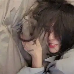 快手头像女生霸气欧美低于480希望你快乐哪怕不是因为我